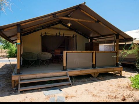 Tente en toile et en bois 5 personnes - Sunlodge Confort (pas de douche)