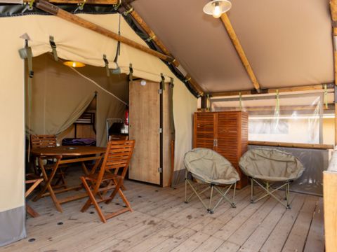 Tente en toile et en bois 5 personnes - Sunlodge Confort (pas de douche)