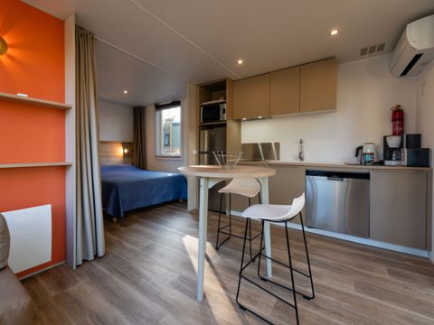 Mobilhome 2 personnes - Prestige - 1 chambre