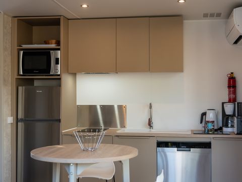 MOBILHOME 2 personnes - 08 - KEYWEST LUXE 1 CH 1 SDB - Muscat