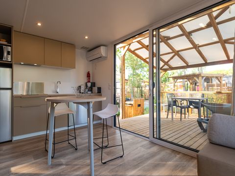 MOBILHOME 2 personnes - 08 - KEYWEST LUXE 1 CH 1 SDB - Muscat