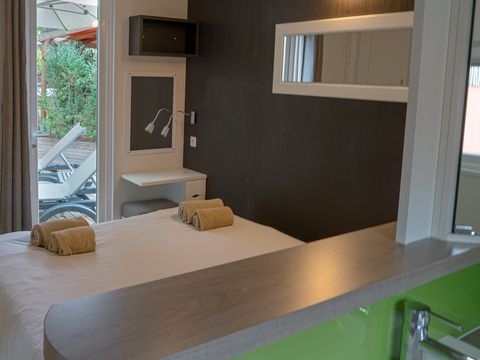 MOBILHOME 2 personnes - 08 - TAOS LUXE 1 CH 1 SDB - Bosquet