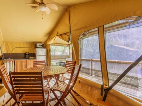 TENTE TOILE ET BOIS 5 personnes - CONFORT 2ch 5P sans sanitaires