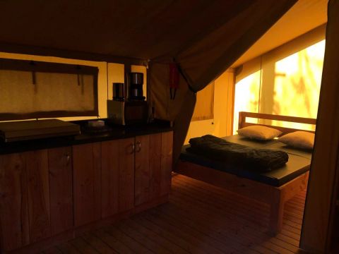 Tente en toile et en bois 5 personnes - Tente Kalahari XL 3 Pièces 5 Personnes Sans Sanitaire