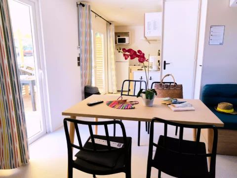 MOBILHOME 4 personnes - Mobil Home Cosy Large 3 Pièces 4 Personnes