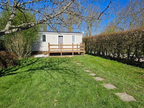 Mobilhome 4 personnes - CORNOUILLER