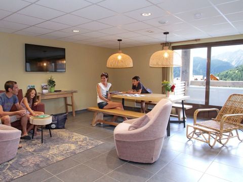 Résidence Odalys Référence Le Village de Praroustan - Camping Alpes-de-Haute-Provence - Image N°8