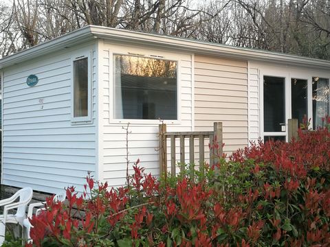 Mobilhome 1/6 personnes - DUO - 2 chambres - 2 salles de bain - 2 WC - 1 canapé-lit - Lave vaisselle - 43,5m² terrasse comprise