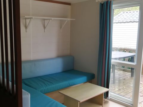 Mobilhome 1/6 personnes - DUO - 2 chambres - 2 salles de bain - 2 WC - 1 canapé-lit - Lave vaisselle - 43,5m² terrasse comprise