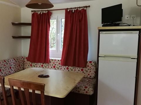 Mobilhome 1/6 personnes - TRIO - 3 chambres - 45,5m² terrasse comprise