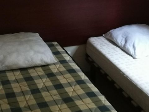 MOBILHOME 6 personnes - Mobilhome TRIO - 3 chambres, 45,5m² terrasse comprise 1/6 pers