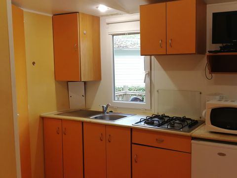 Mobilhome 1/6 personnes - PRIVILEGE - 2 chambres - 40m² terrasse comprise