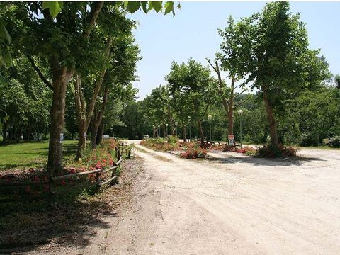 Camping Domaine du Lac de Neguenou - Camping Lot-et-Garonne - Image N°30