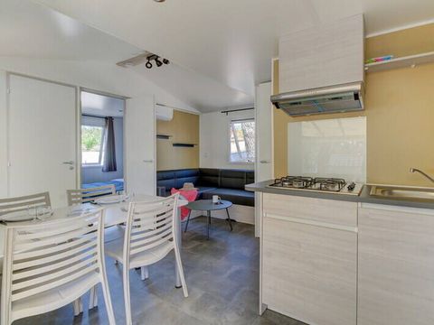MOBILHOME 5 personnes - Mobil-home | Comfort | 3 Ch. | 5 Pers. | Terrasse Lounge | Clim.