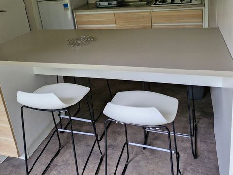 MOBILHOME 4 personnes - O'Hara 2 chambres, terrasse non couverte + TV