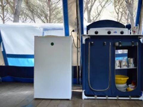 Tente en toile et en bois 4 personnes - CASETTA TENDA (sans sanitaires)