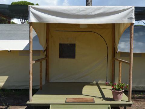 Tente en toile et en bois 4 personnes - SAFARI CONFORT (sans sanitaires)
