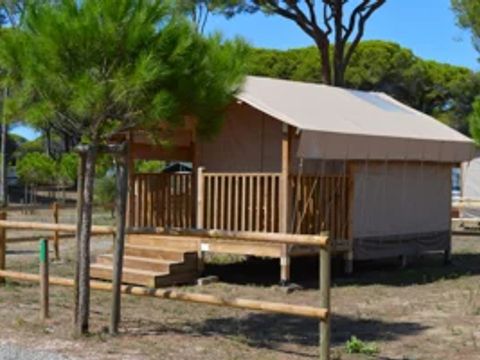 Tente en toile et en bois 2 personnes - MINI LODGE (sans sanitaires - sans cuisine)