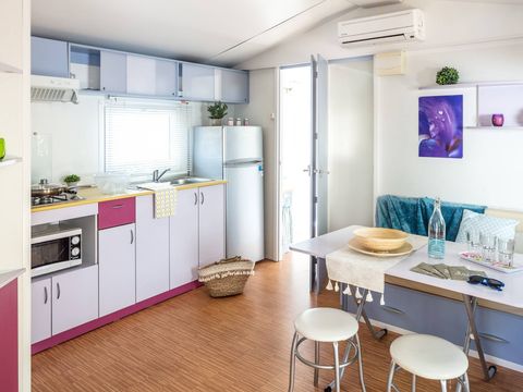 MOBILHOME 6 personnes - Mobil-home | Classic | 2 Ch. | 4/6 Pers. | Terrasse simple