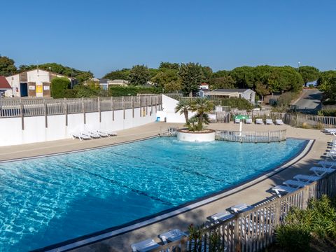 Flower Camping Le Platin - La Redoute - Camping Charente-Maritime - Image N°5