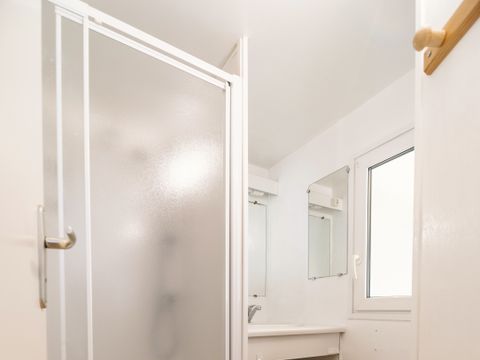 MOBILHOME 4 personnes - MH 2 ch CONFORT - 4 personnes MOBILHOME 4 personnes - MH 2 ch CONFORT - 4 personnes
