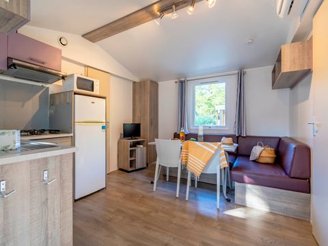 MOBILHOME 4 personnes - 4 personnes 2 salles de bain OR