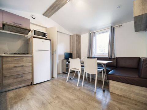 MOBILHOME 4 personnes - 4 personnes 2 salles de bain OR