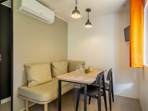 MOBILHOME 2 personnes - 1 chambre OR