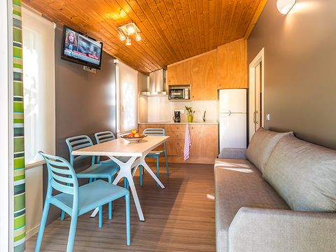 BUNGALOW 4 personnes - BUNGALOW STEL 4 Climatisation + Voiture 4 pers