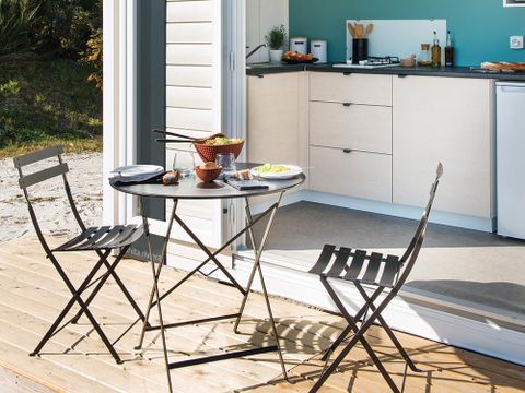 MOBILHOME 2 personnes - Confort (1 chambre)
