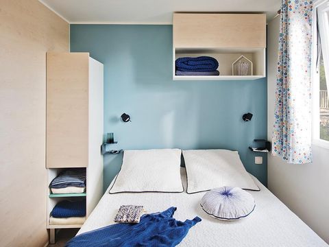 MOBILHOME 4 personnes - Confort 22m² 2 chambres + terrasse semi-couverte sur pilotis