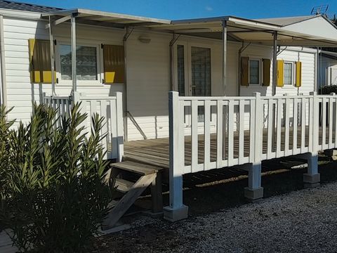 MOBILHOME 4 personnes - SHELBOX