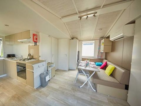 MOBILHOME 4 personnes - Comfort XL | 2 Ch. | 4 Pers. | Terrasse surélevée | Clim.
