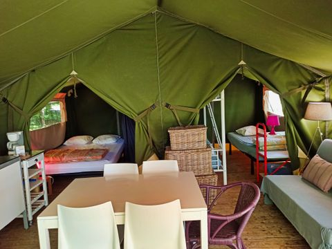 Tente en toile et en bois 5 personnes - LODGE sans sanitaires