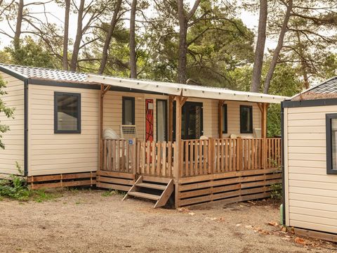 MOBILHOME 8 personnes - Mobil-home | Premium | 4 Ch. | 8 Pers. | Terrasse Lounge | 2 SDB | Clim. | TV