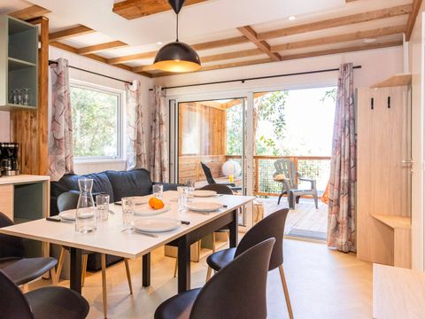 MOBILHOME 6 personnes - Chalet | Ultimate Plus | 3 Ch. | 6 Pers. | Clim. | TV