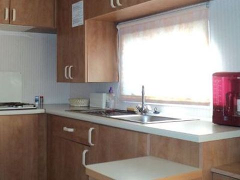 MOBILHOME 4 personnes - Lot - 2 chambres (Arrivée le samedi)