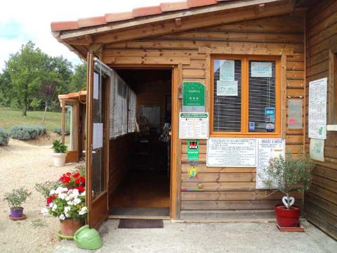 Camping Bellevue - Camping Lot - Image N°16