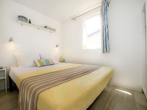 Mobilhome 4 personnes - Comfort XL | 2 Ch. | 4 Pers. | Terrasse surélevée | Clim