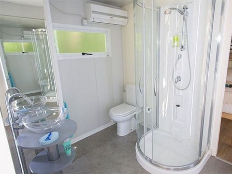 TENTE TOILE ET BOIS 5 personnes - Tente Lodge hybride | 2 Ch. | 4/5 Pers. | 1 SDB | Clim.