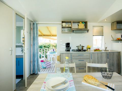 MOBILHOME 6 personnes - Comfort | 2 Ch. | 4/6 Pers. | Terrasse surélevée | Clim.