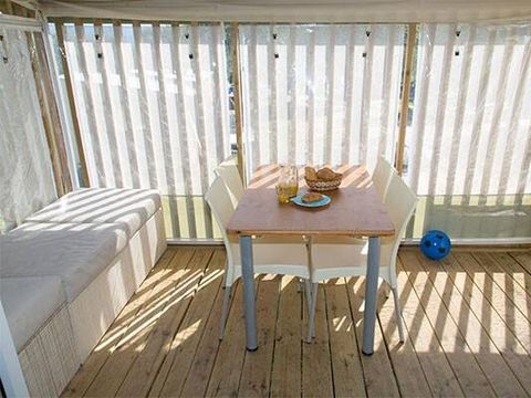Lodge 5 personnes - Tente Lodge hybride | 2 Ch. | 4/5 Pers. | 1 SDB | Clim.