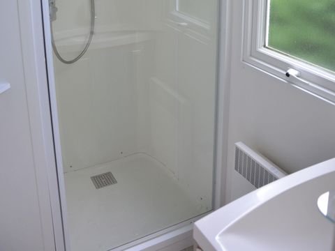 Mobilhome 4 personnes - Confort 25m² - 2 chambres - TV