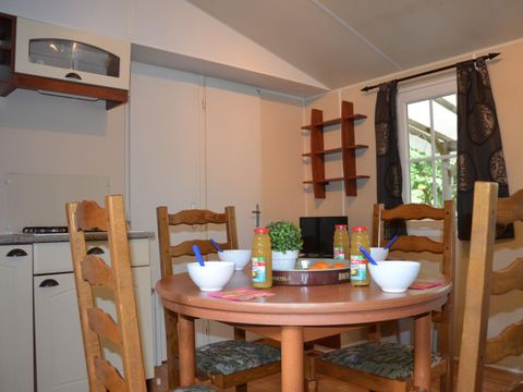 Mobilhome 4 personnes - Confort 29m² - 2 chambres - TV