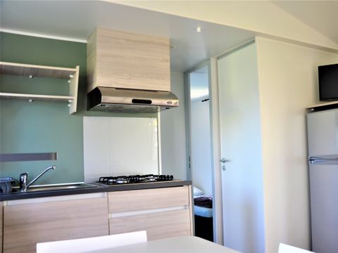Mobilhome 6 personnes - Premium 32m² - CLIMATISÉ - 3 chambres - TV