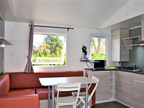 Mobilhome 6 personnes - Premium 32m² - CLIMATISÉ - 3 chambres - TV