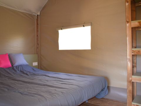 Tente en toile et en bois 6 personnes - Tente Woodlodge Confort Family 34m² - 3 chambres - Sans sanitaire