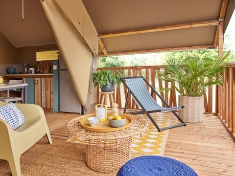 TENTE TOILE ET BOIS 4 personnes - CABANE LODGE