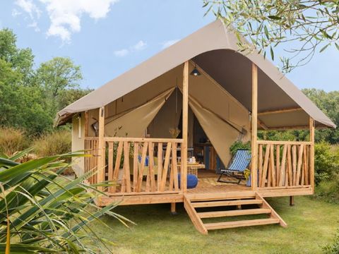 Tente en toile et en bois 4 personnes - CABANE LODGE