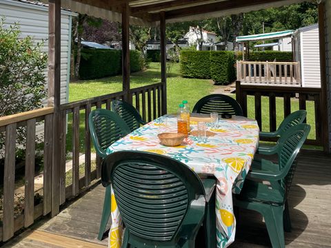 MOBILHOME 6 personnes - Confort pour 4 à 6 pers.